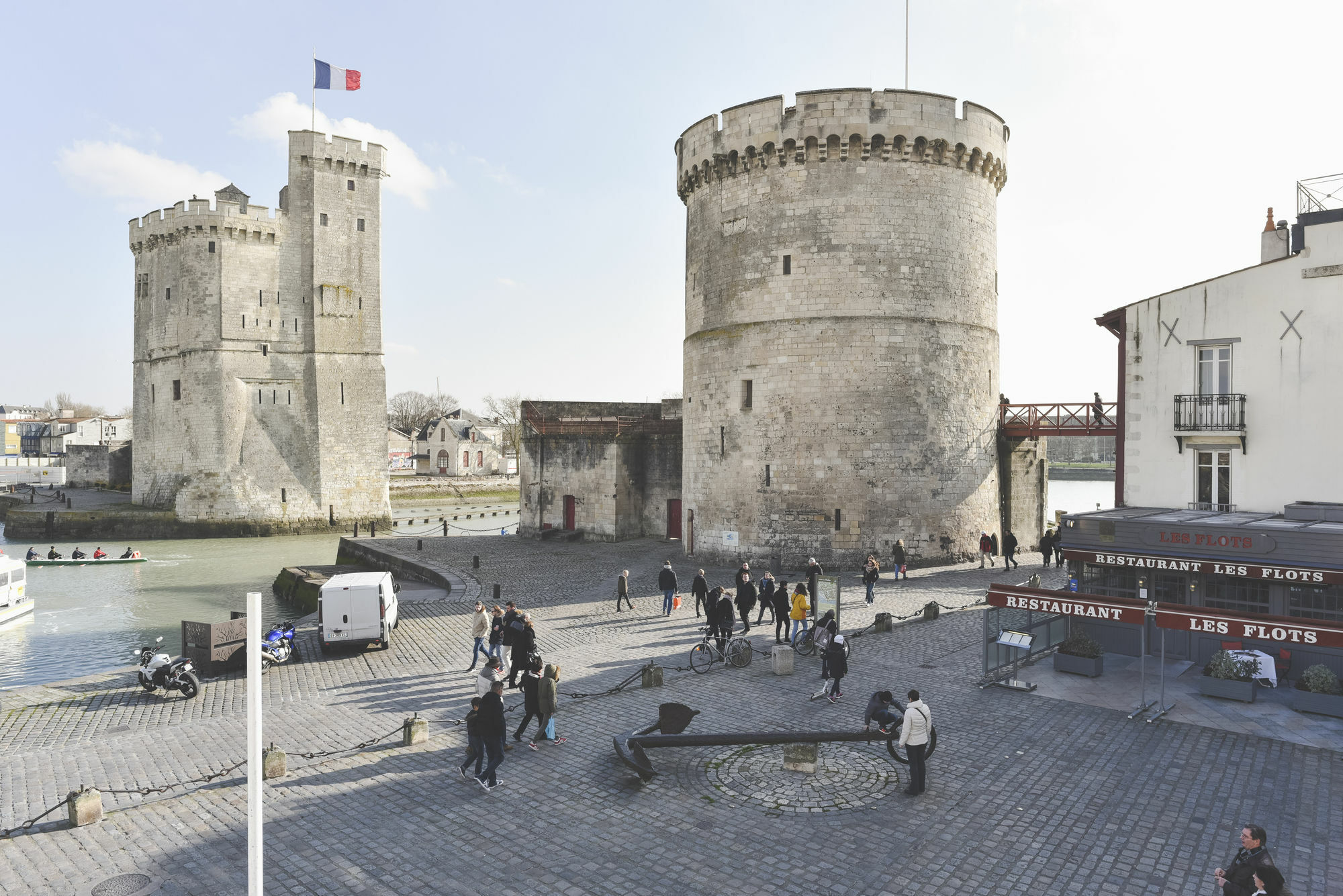 Maisons Du Monde Hotel & Suites - La Rochelle Vieux Port Exterior photo